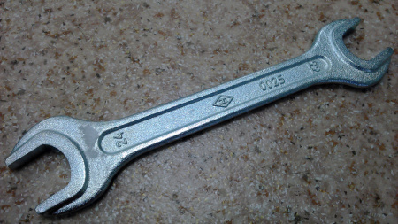 Ключ двухрожковый 22*24 "НИЗ"  212150