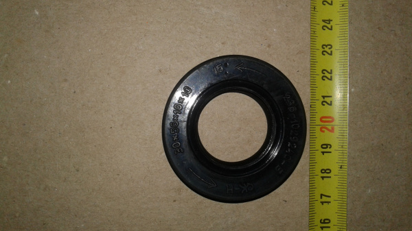 30-56-10 сальник ТНВД 236-1029240 "Чайковский"
