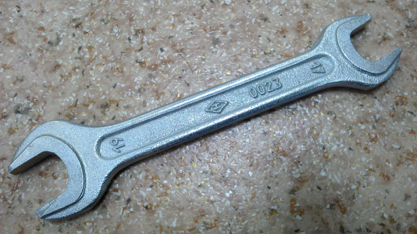 Ключ двухрожковый 17*19 "НИЗ"  212050